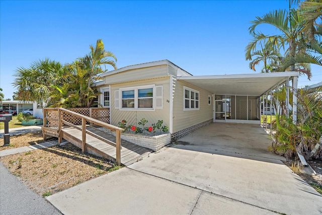 30 FLORES DRIVE, Palmetto, FL 34221