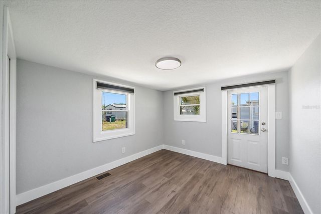 30 FLORES DRIVE, Palmetto, FL 34221