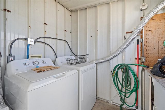 30 FLORES DRIVE, Palmetto, FL 34221