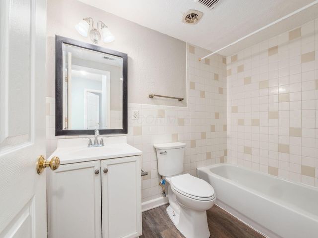 3051 Jersey Drive, 61, Columbus, OH 43204