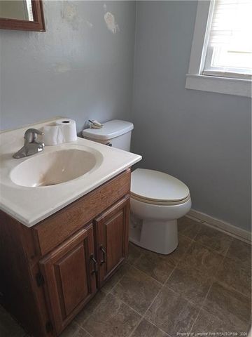 4901 Schmidt Street, Fayetteville, NC 28303
