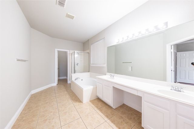 1067 Valley Vista Drive, Irving, TX 75063