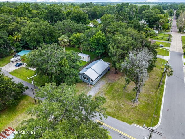302 PARK Avenue, Hastings, FL 32145