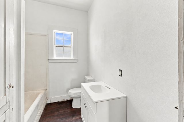 409 S Boyd Street, Lindale, TX 75771