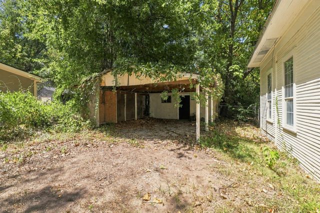 409 S Boyd Street, Lindale, TX 75771