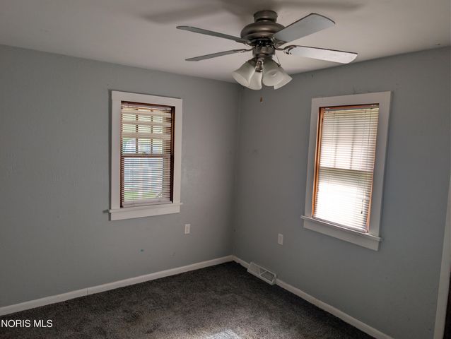 8870 Maumee Western Road, Monclova, OH 43542