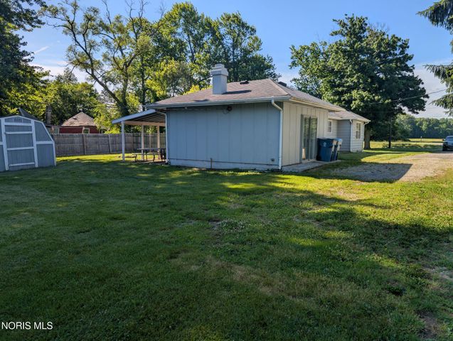 8870 Maumee Western Road, Monclova, OH 43542