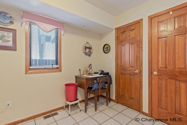 727 CYPRESS LN, Cheyenne, WY 82009