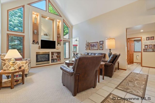 727 CYPRESS LN, Cheyenne, WY 82009