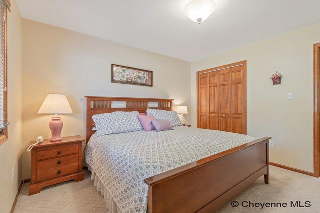 727 CYPRESS LN, Cheyenne, WY 82009
