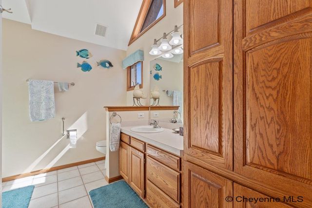 727 CYPRESS LN, Cheyenne, WY 82009