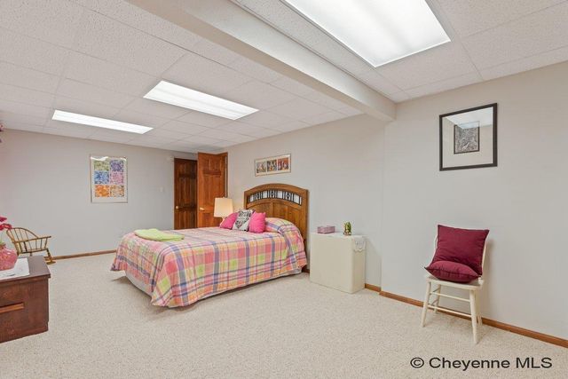 727 CYPRESS LN, Cheyenne, WY 82009