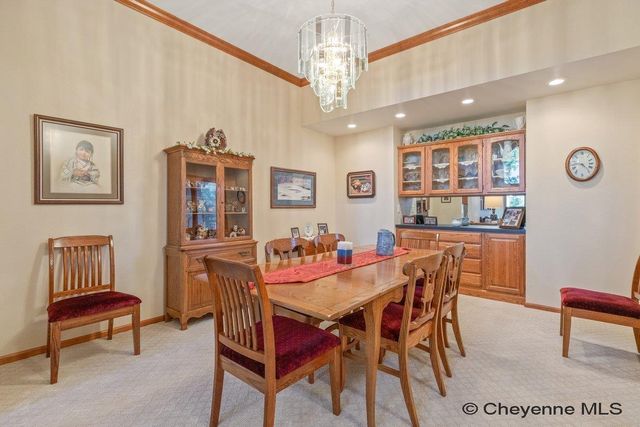 727 CYPRESS LN, Cheyenne, WY 82009
