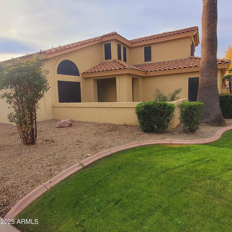 11001 W CRIMSON Lane, Avondale, AZ 85392