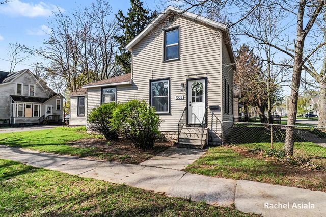 1203 4th Street, Muskegon, MI 49441