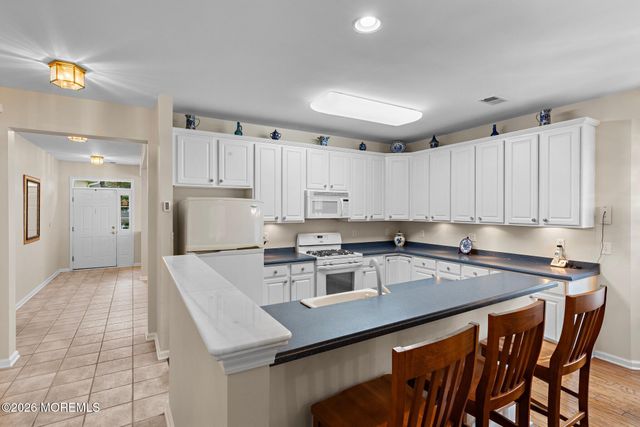 13 Augusta Drive, Little Egg Harbor, NJ 08087