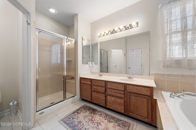 13 Augusta Drive, Little Egg Harbor, NJ 08087
