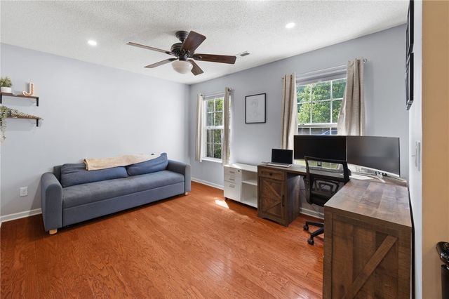 120 Crescent Creek Court, Greenville, SC 29605