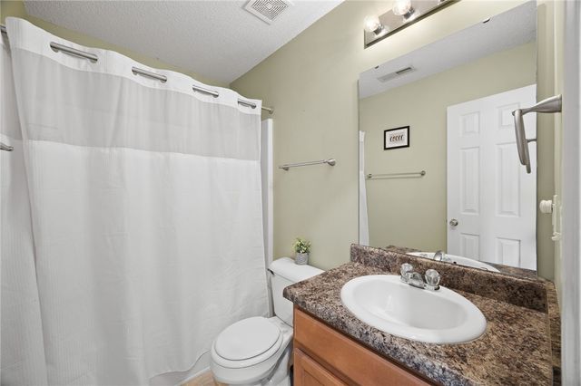120 Crescent Creek Court, Greenville, SC 29605