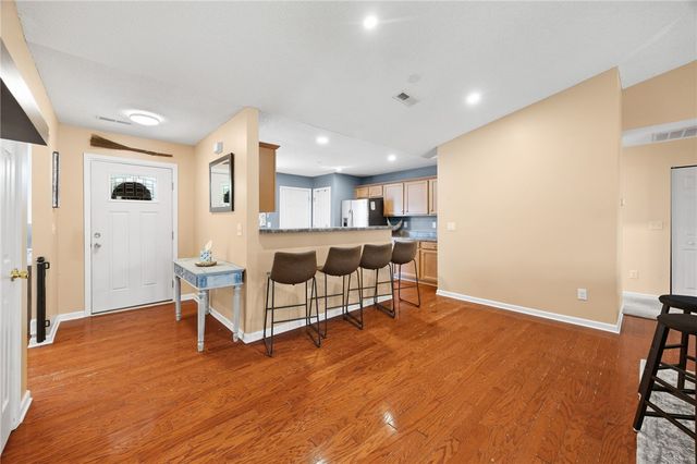 120 Crescent Creek Court, Greenville, SC 29605