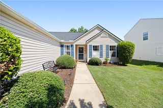 120 Crescent Creek Court, Greenville, SC 29605
