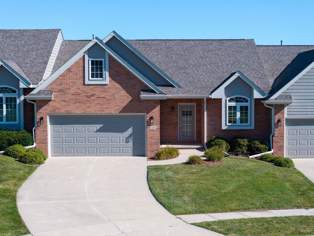 1815 SE Hickory Circle, Waukee, IA 50263
