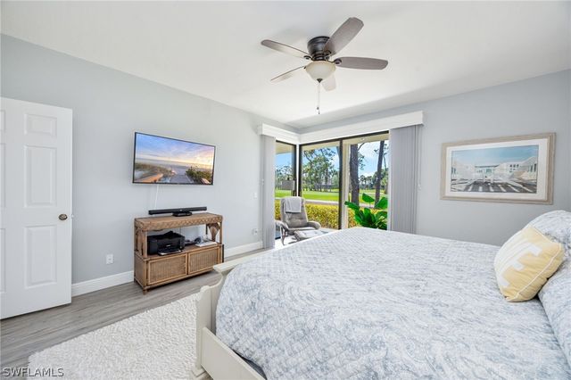 770 Eagle Creek DR 102, Naples, FL 34113