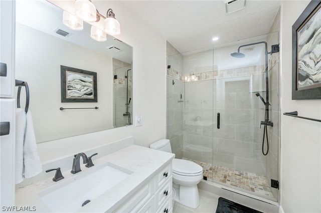 770 Eagle Creek DR 102, Naples, FL 34113