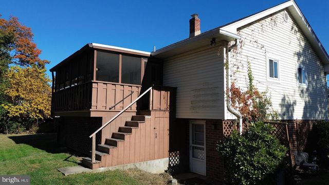 709 AVONDALE LN, Swarthmore, PA 19081