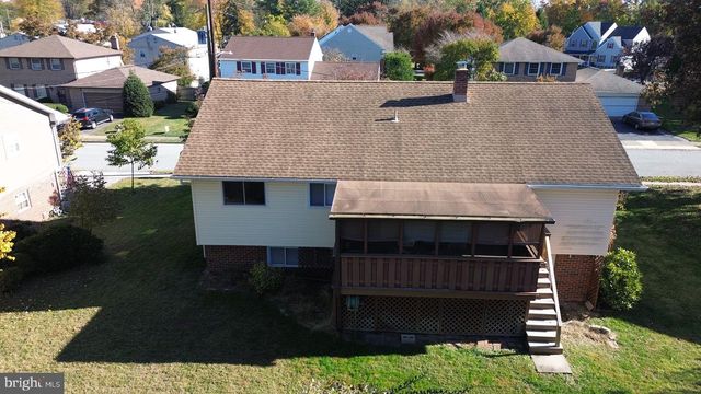 709 AVONDALE LN, Swarthmore, PA 19081