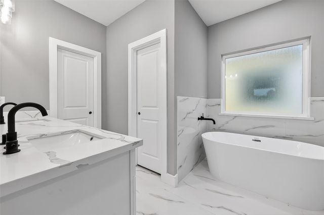 2020 Wavell Street, Houston, TX 77088