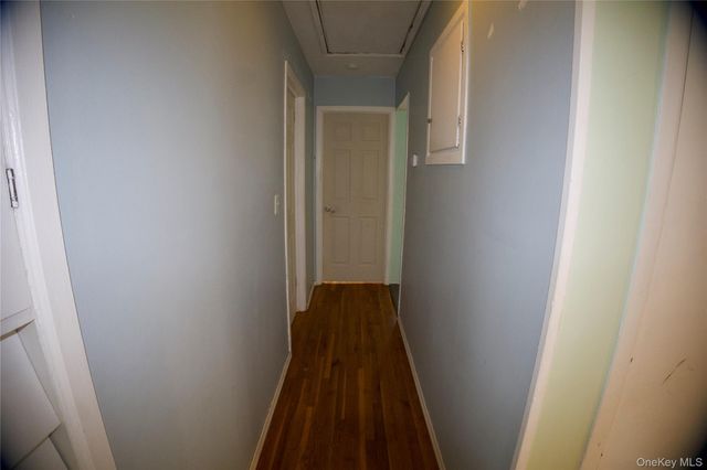 3 Rollin Lane, Brentwood, NY 11717