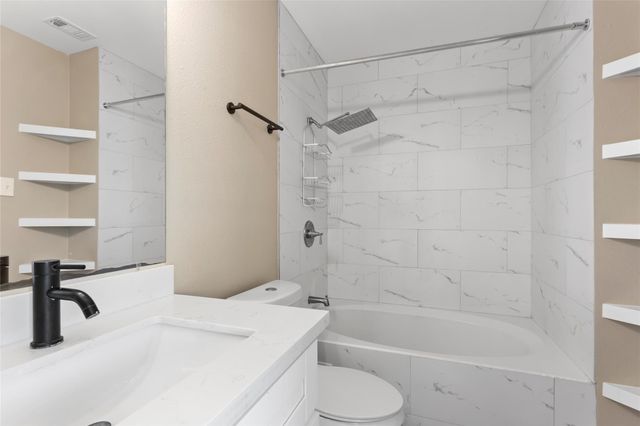 838 Royal George Lane, Houston, TX 77047