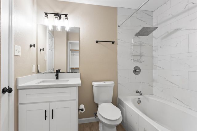 838 Royal George Lane, Houston, TX 77047