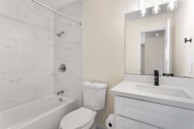 838 Royal George Lane, Houston, TX 77047