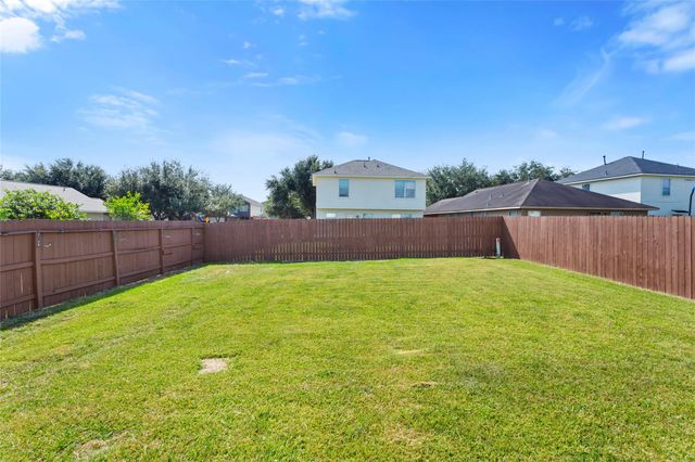 838 Royal George Lane, Houston, TX 77047