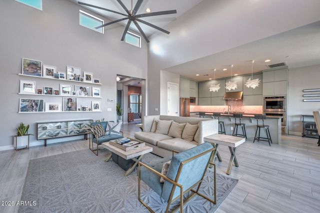 11715 W DOVE WING Way, Peoria, AZ 85383
