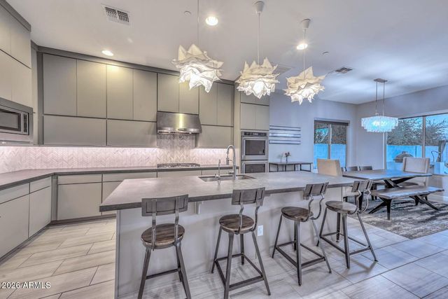 11715 W DOVE WING Way, Peoria, AZ 85383