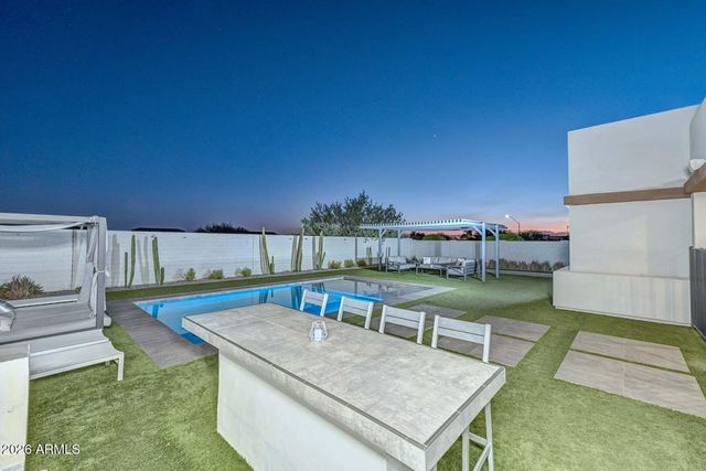 11715 W DOVE WING Way, Peoria, AZ 85383
