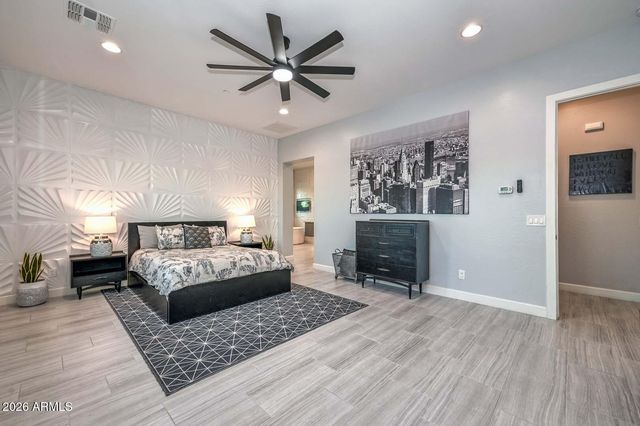 11715 W DOVE WING Way, Peoria, AZ 85383