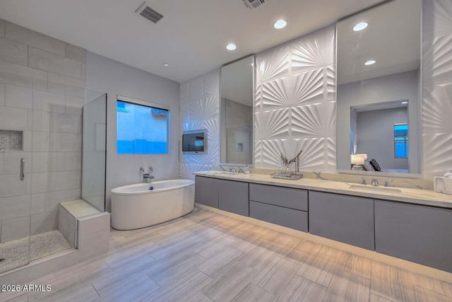 11715 W DOVE WING Way, Peoria, AZ 85383