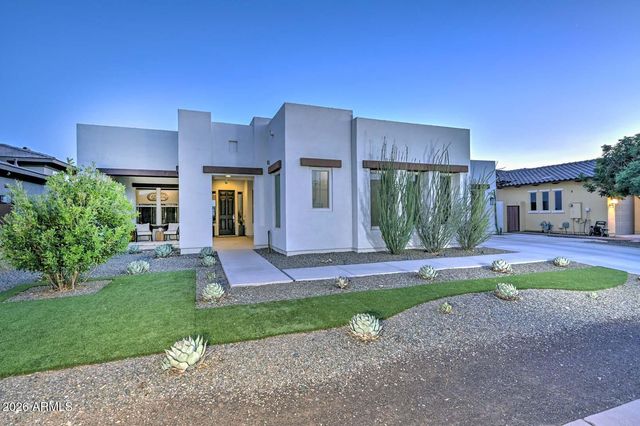 11715 W DOVE WING Way, Peoria, AZ 85383