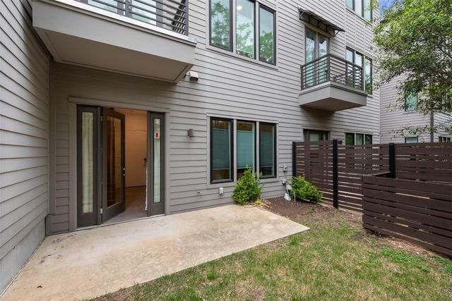 3100 Menchaca RD 27, Austin, TX 78704