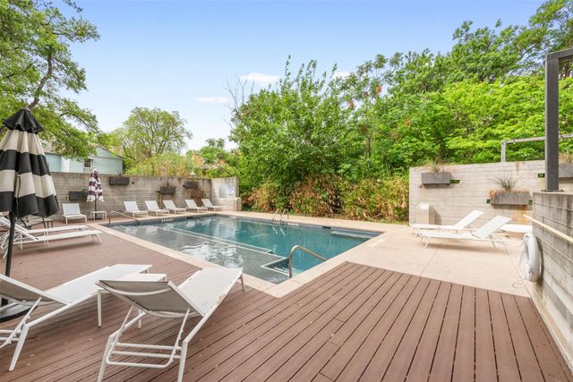 3100 Menchaca RD 27, Austin, TX 78704