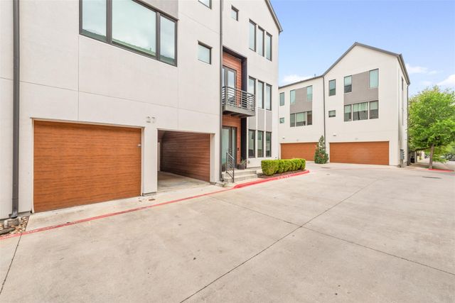 3100 Menchaca RD 27, Austin, TX 78704