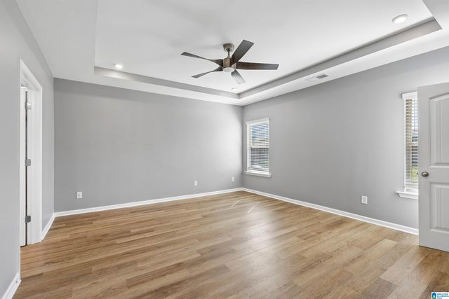712 RIDGEWAY AVENUE, Columbiana, AL 35051