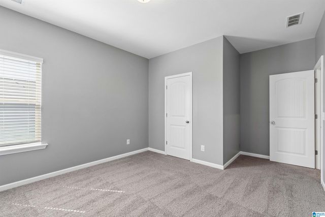 712 RIDGEWAY AVENUE, Columbiana, AL 35051