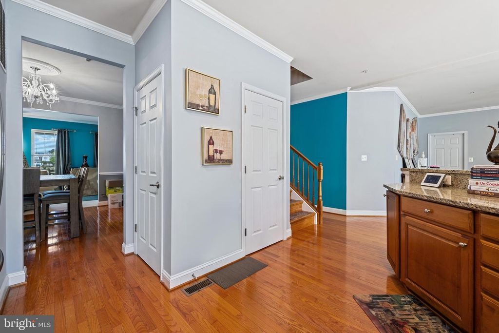Image 11 of property listing at 11686 MUSTANG CREEK CT, Waldorf, MD 20602