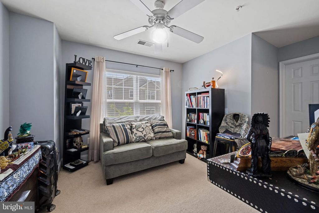 Image 18 of property listing at 11686 MUSTANG CREEK CT, Waldorf, MD 20602