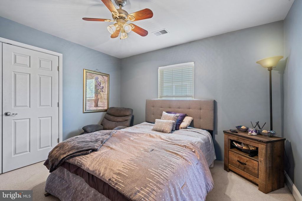 Image 25 of property listing at 11686 MUSTANG CREEK CT, Waldorf, MD 20602